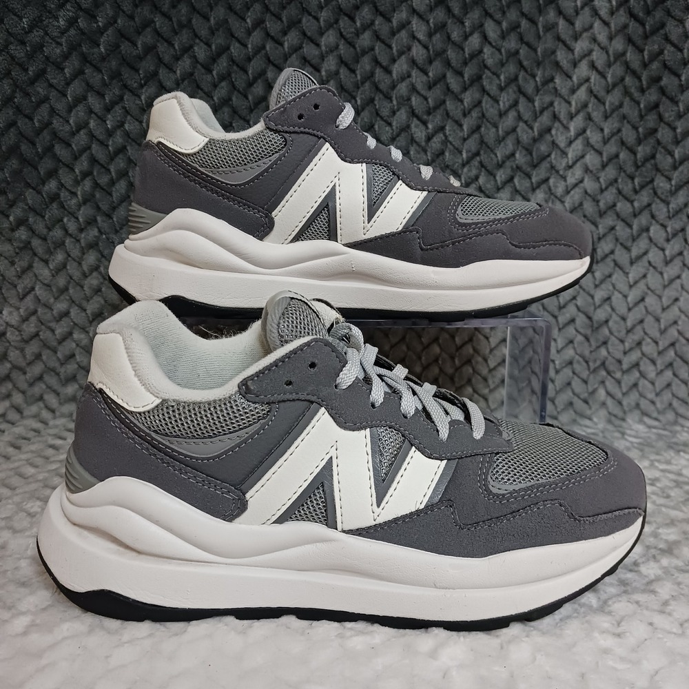New Balance 57/40 Grey White GS Kids Athletic Running Sneakers Shoes Size 4